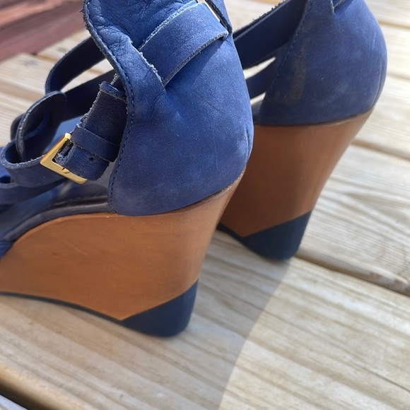 KATE SPADE Blue Suede Wedge Sandals Size 7 - Picture 4 of 14